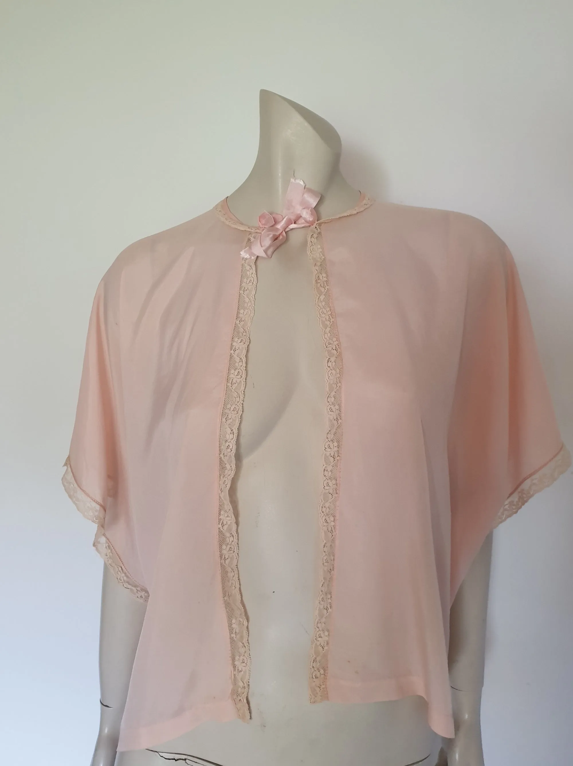 1930s Pink Loose-Fitting Boudoir Jacket, S-M