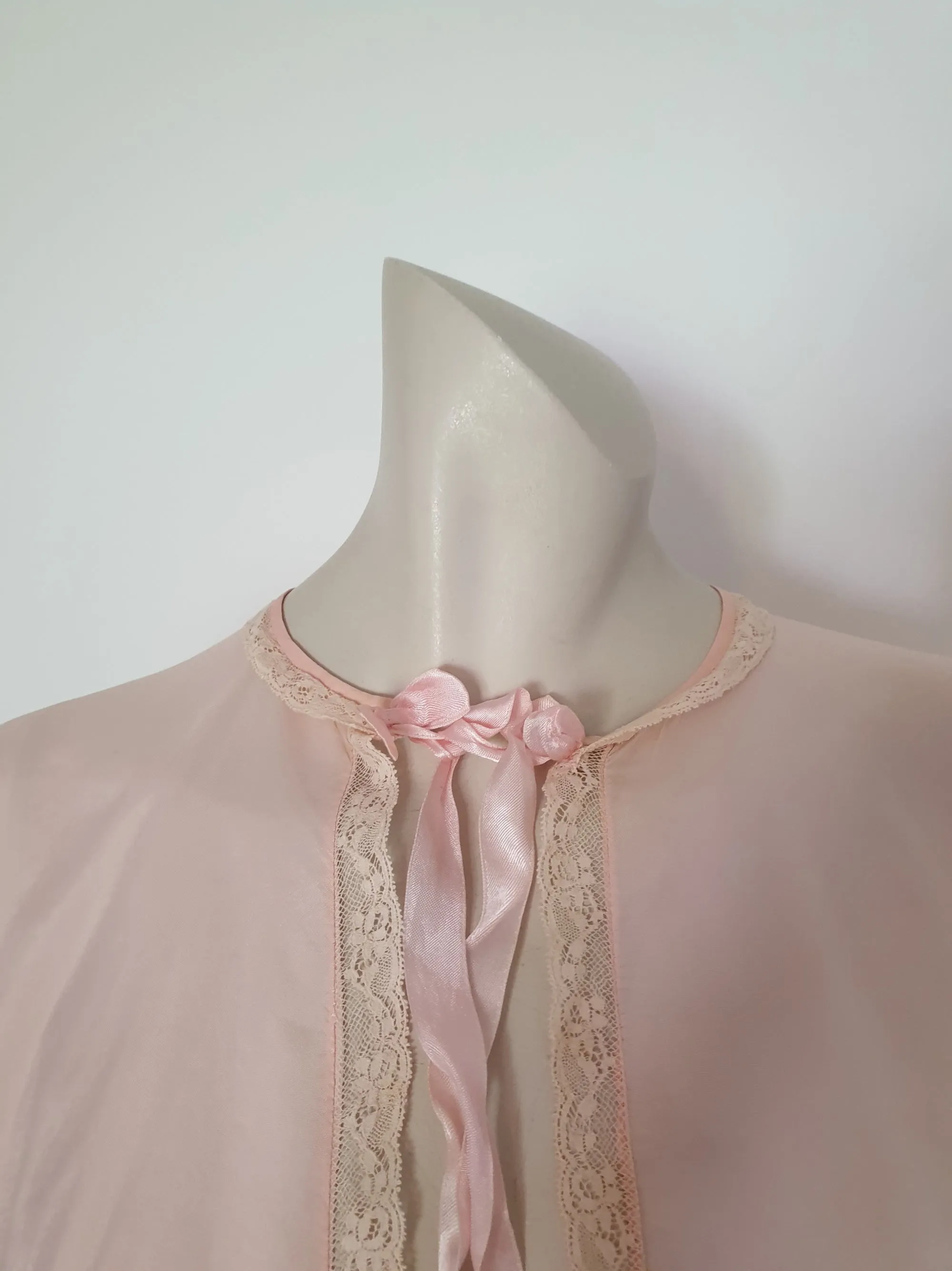 1930s Pink Loose-Fitting Boudoir Jacket, S-M