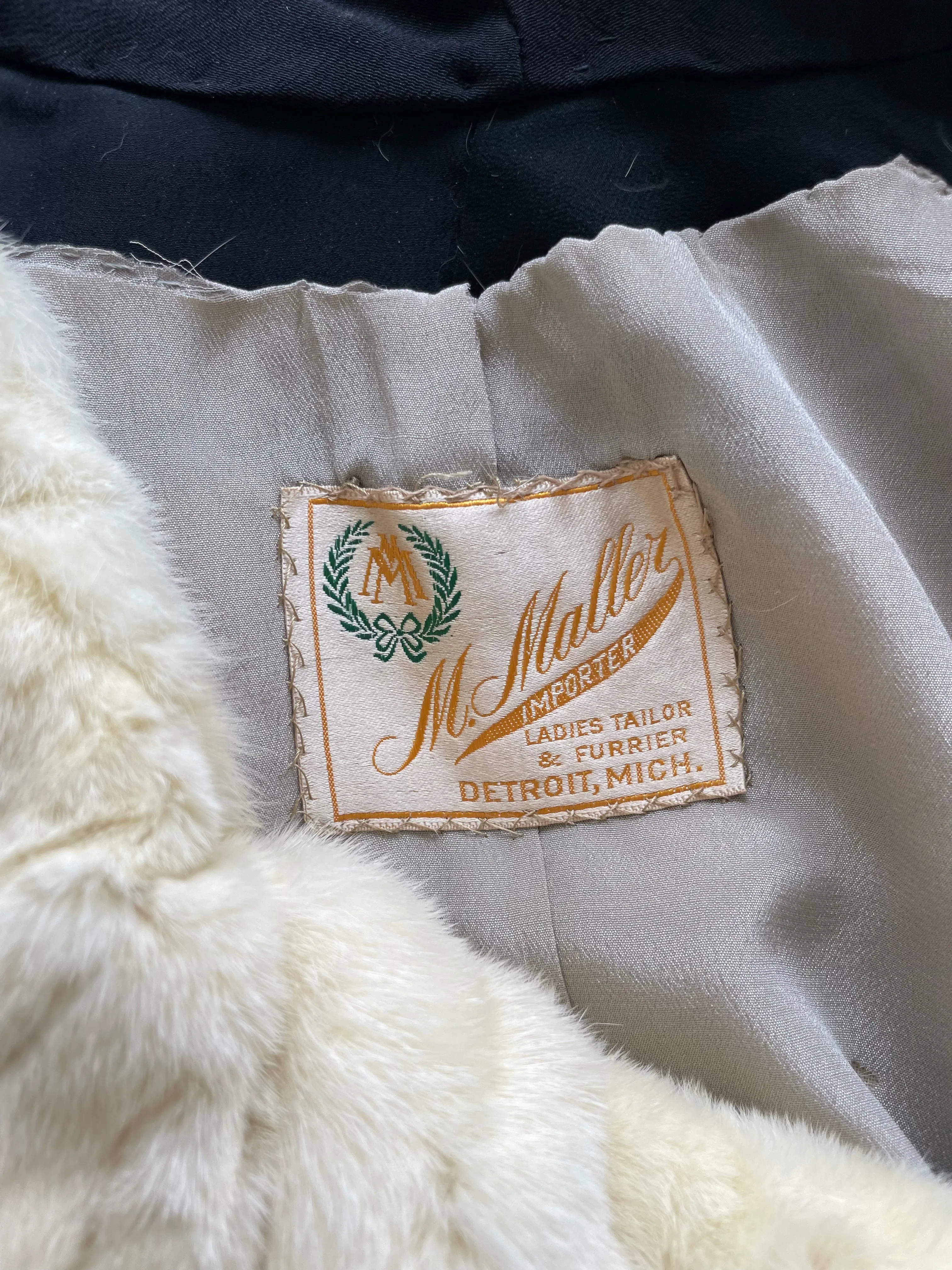 Cadillac Club Coat | 1920s