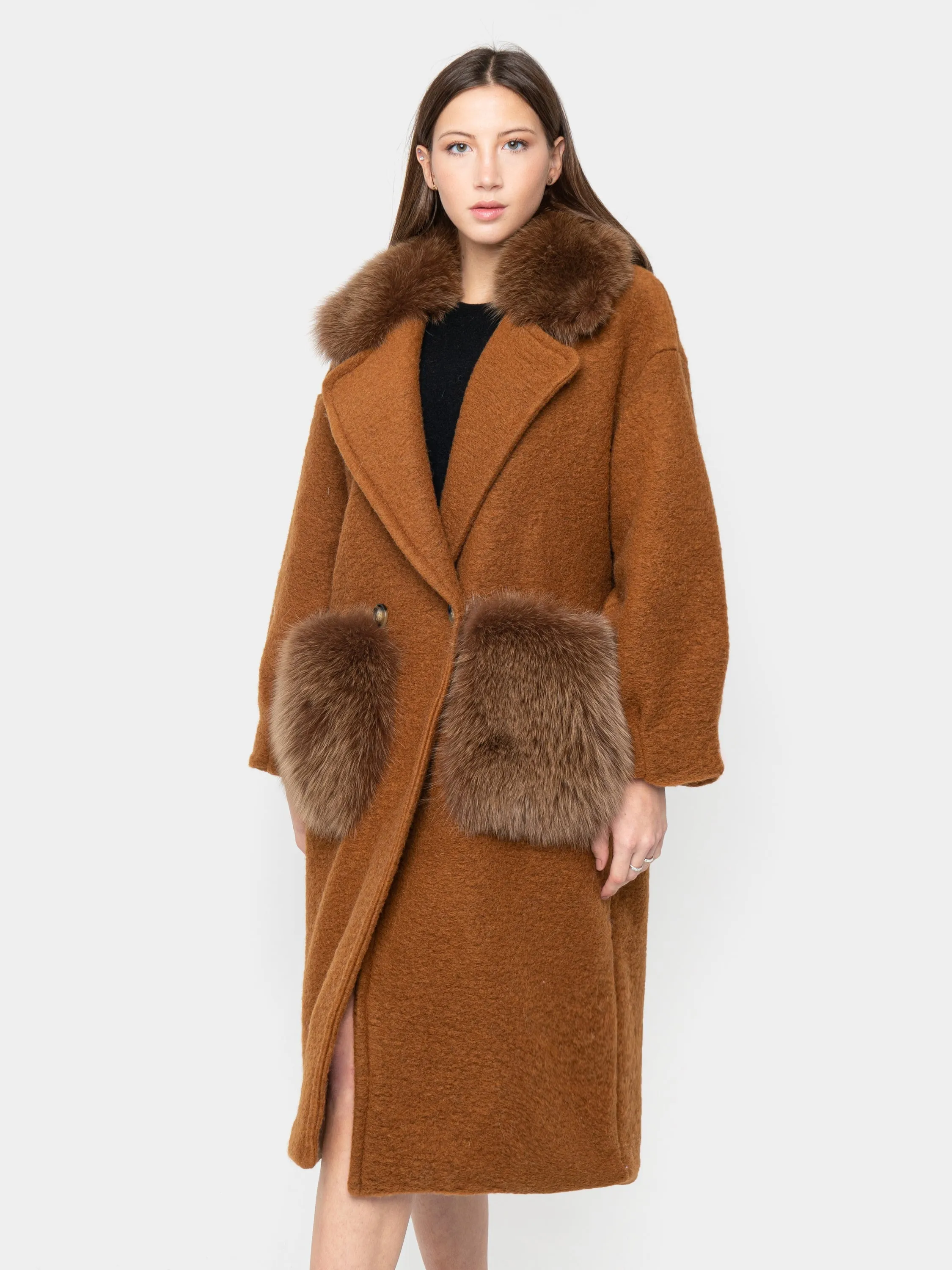 COAT - pockets and collar in brown fox