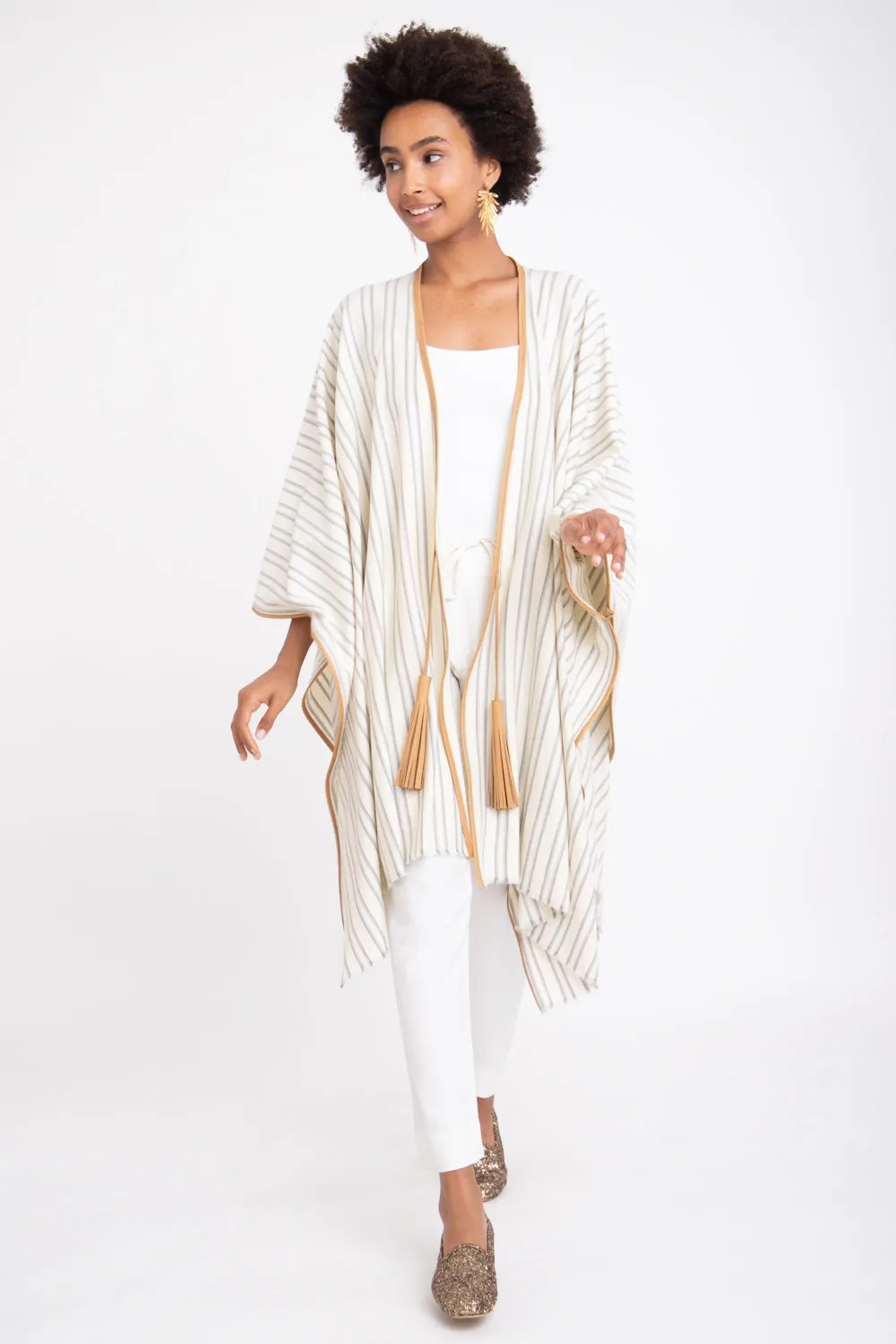 Loro Piana Wool Ivory & Leather Poncho