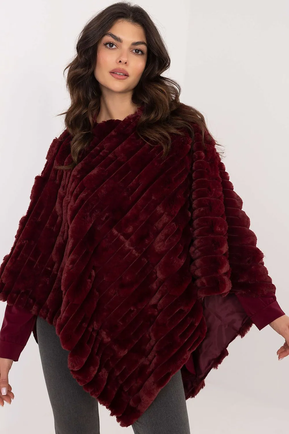 Poncho model 203664 AT