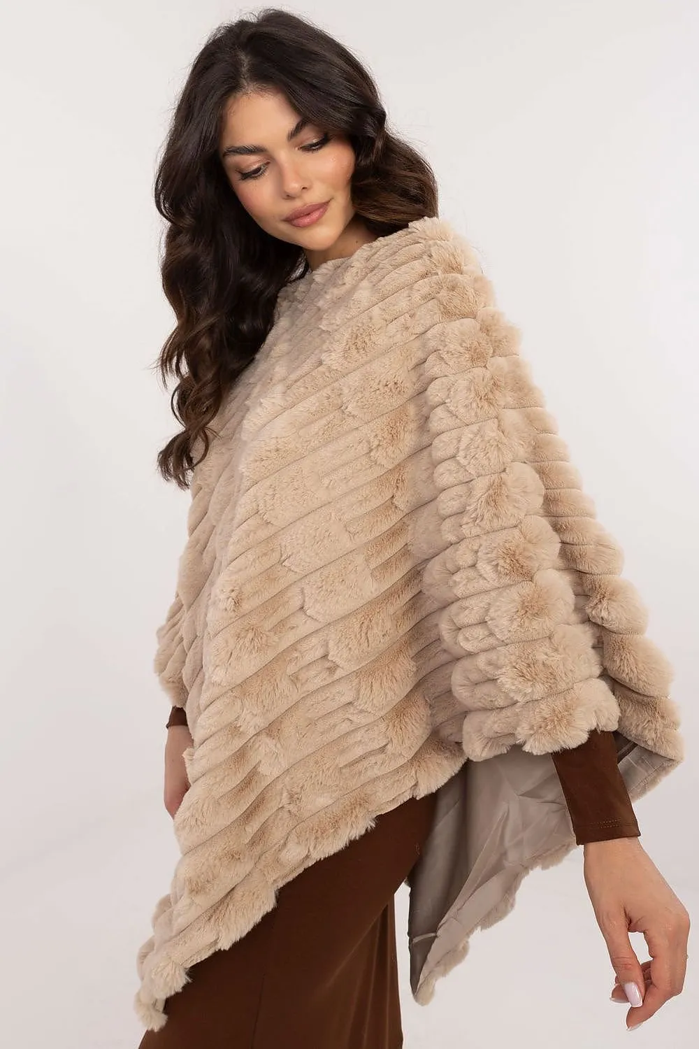 Poncho model 203664 AT