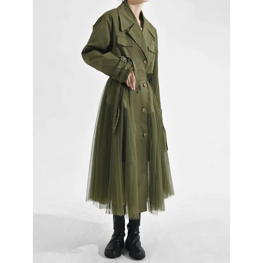 Women's Elegant Trench Coat with Pleated Mesh