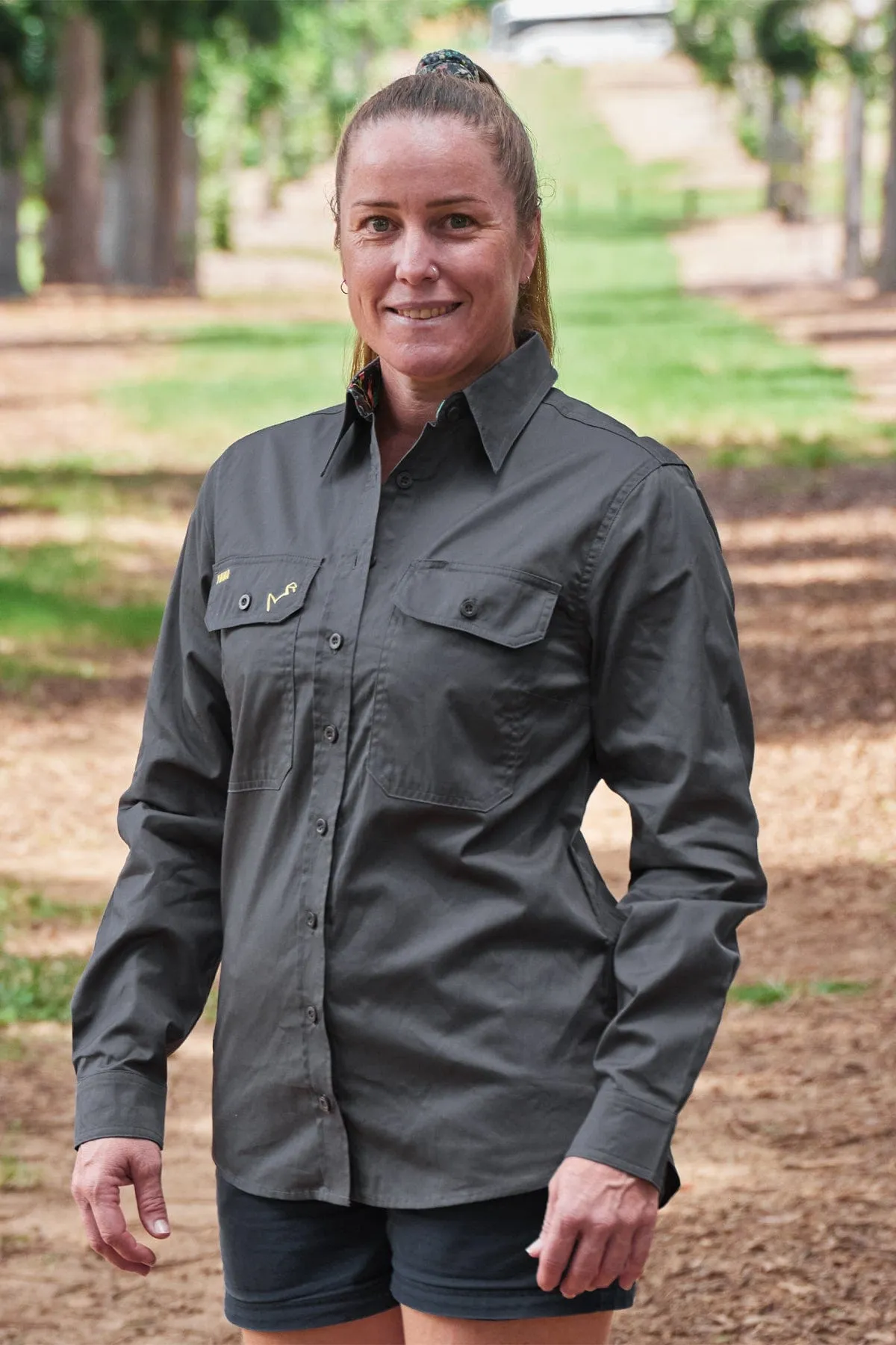 Women's Swoopy Bois Undercover Mutter Full Button Workshirt